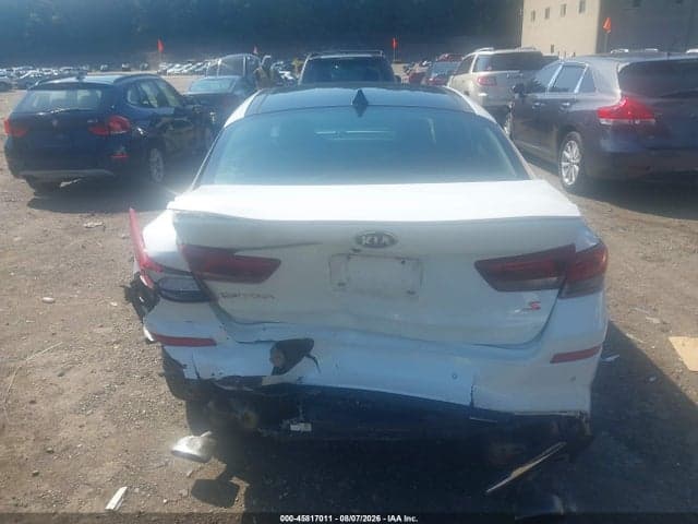 2019 KIA OPTIMA S 16