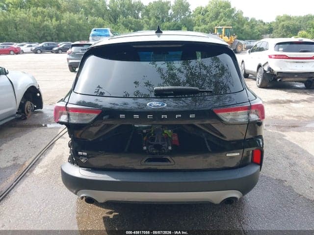 2020 FORD ESCAPE SE 16