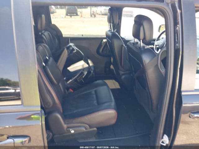 2019 DODGE GRAND CARAVAN GT 8