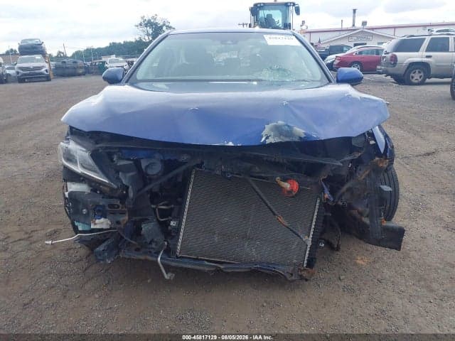 2018 TOYOTA CAMRY LE 11