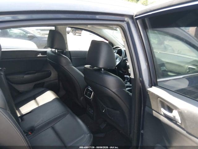 2017 KIA SPORTAGE EX 8