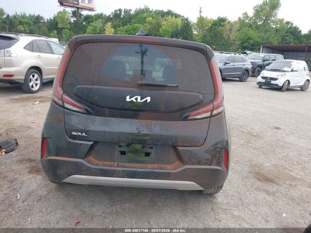 2025 KIA SOUL LX 17