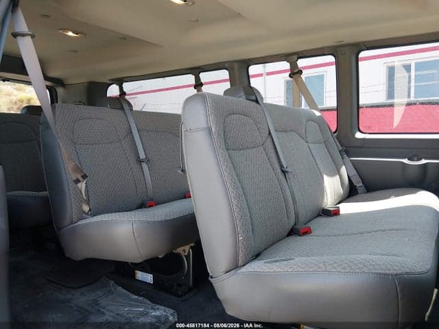 2017 CHEVROLET EXPRESS 3500 LT 8