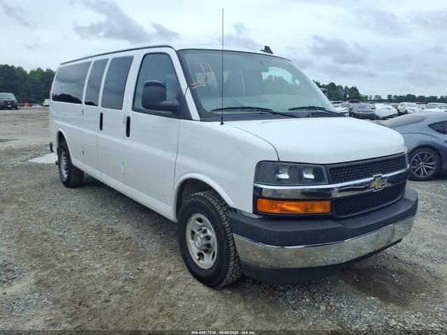 2017 CHEVROLET EXPRESS 3500 LT
