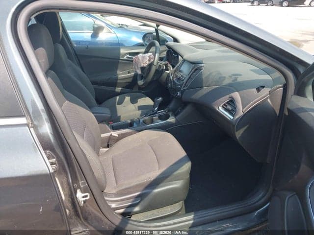 2017 CHEVROLET CRUZE LT AUTO 5