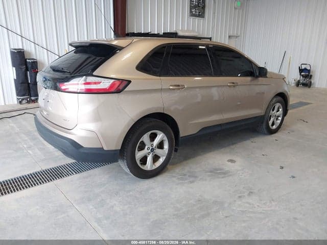2021 FORD EDGE SE 4