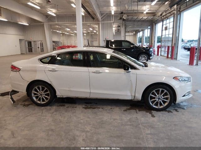 2017 FORD FUSION SE 14