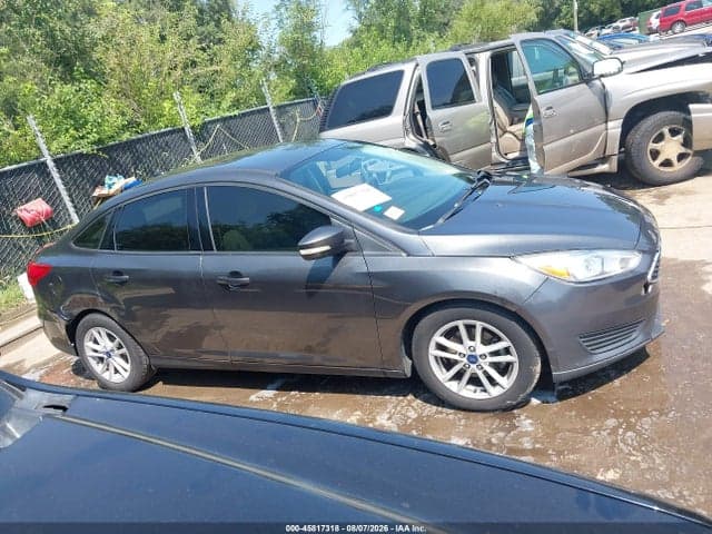 2017 FORD FOCUS SE 13