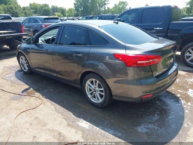 2017 FORD FOCUS SE 3