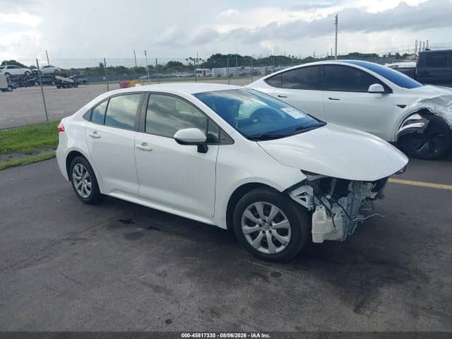 2021 TOYOTA COROLLA LE - 1
