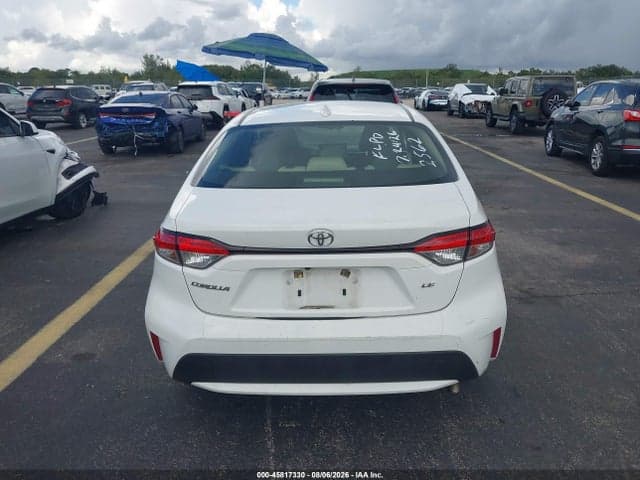 2021 TOYOTA COROLLA LE 17