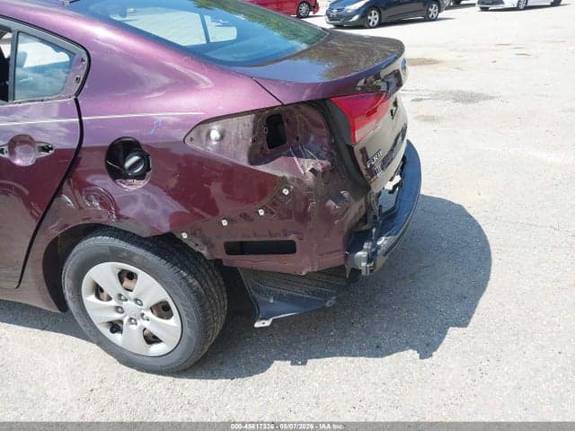 2017 KIA FORTE LX 13
