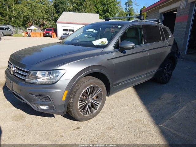 2018 VOLKSWAGEN TIGUAN 2.0T SE/2.0T SEL 2