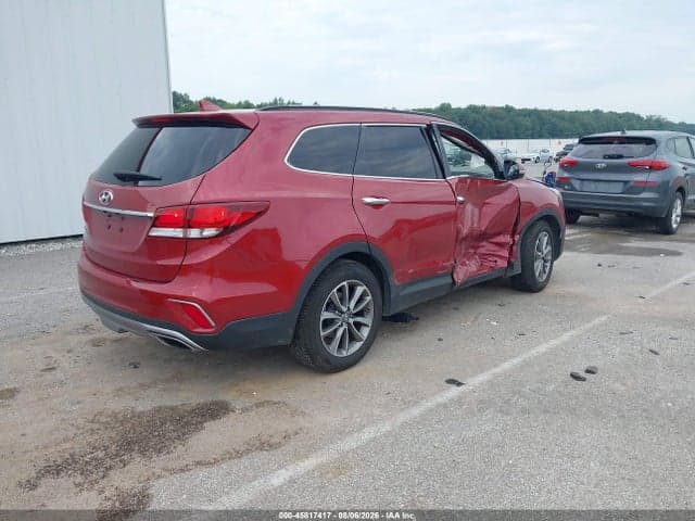 2018 HYUNDAI SANTA FE SE 4