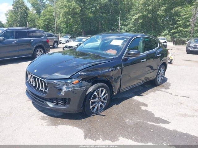 2020 MASERATI LEVANTE 2