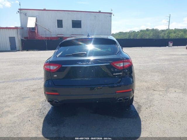 2020 MASERATI LEVANTE 16