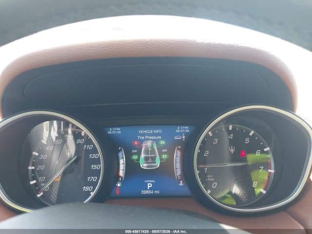 2020 MASERATI LEVANTE 7