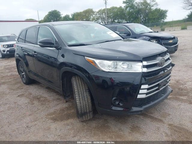 2019 TOYOTA HIGHLANDER LE - 1
