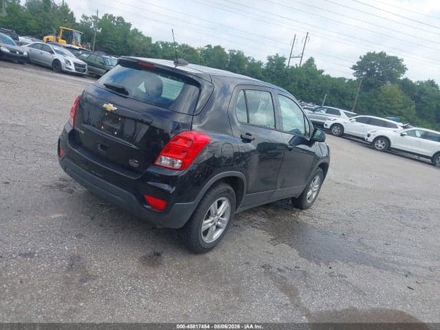2019 CHEVROLET TRAX LS 4