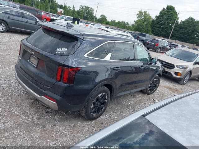 2025 KIA SORENTO S 4