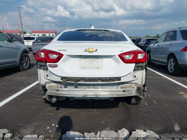 2019 CHEVROLET CRUZE LT 17