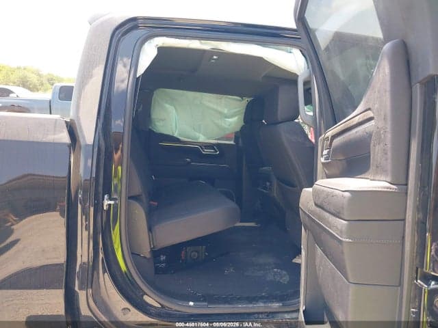 2025 CHEVROLET SILVERADO 1500 4WD SHORT BED RST 8