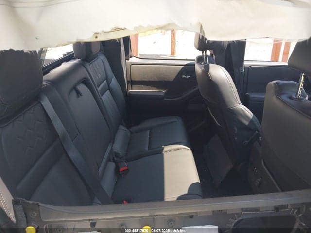 2022 NISSAN FRONTIER PRO-4X 4X4 8