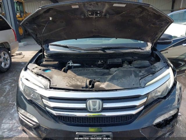 2018 HONDA PILOT TOURING 10