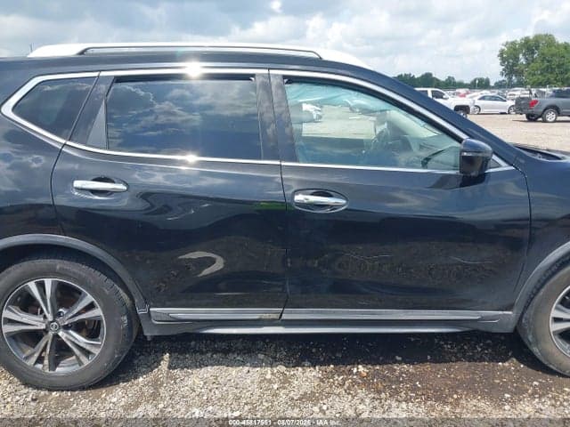 2018 NISSAN ROGUE SL 13