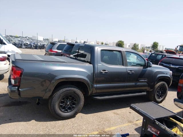 2022 TOYOTA TACOMA SR5 V6 14