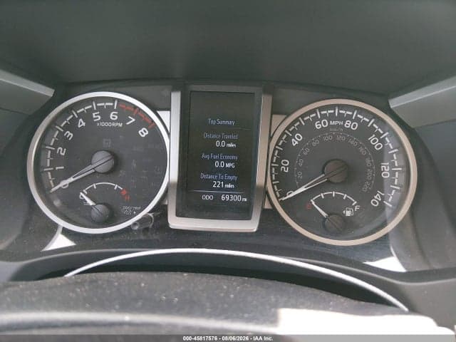 2022 TOYOTA TACOMA SR5 V6 7