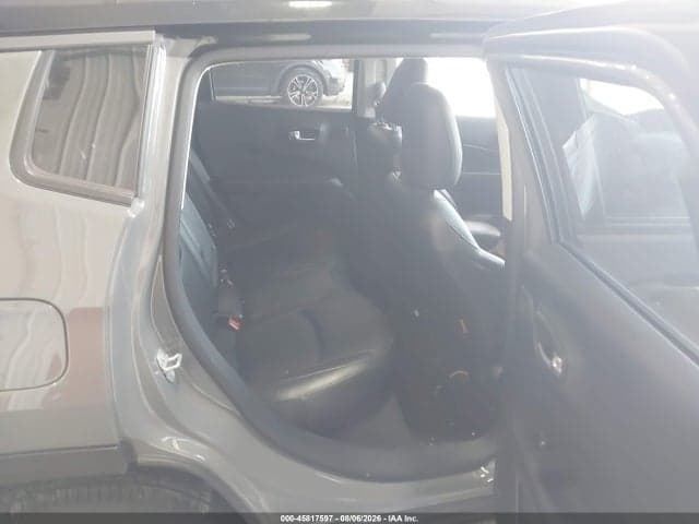 2020 JEEP COMPASS TRAILHAWK 4X4 8