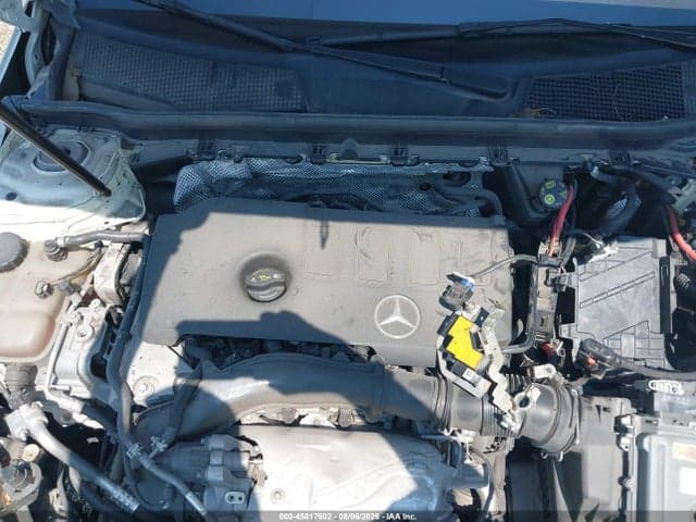 2020 MERCEDES-BENZ CLA 250 4MATIC 10