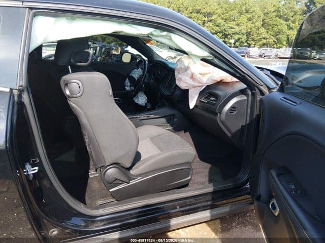 2019 DODGE CHALLENGER R/T 5