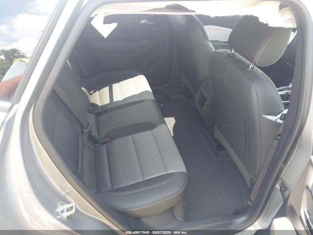 2025 CHEVROLET TRAX FWD LT 8