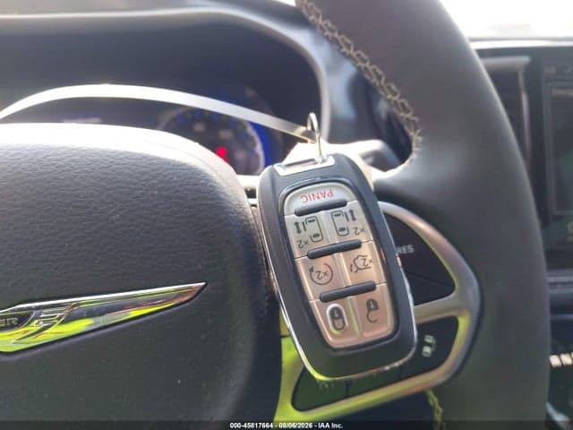 2025 CHRYSLER PACIFICA SELECT 11