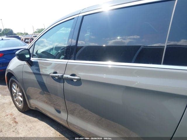 2025 CHRYSLER PACIFICA SELECT 14
