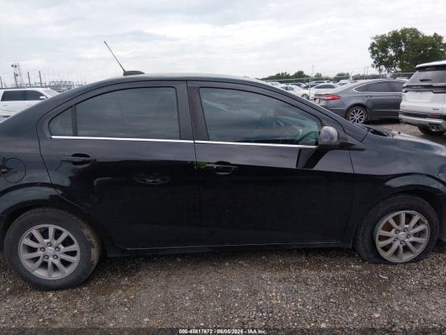 2019 CHEVROLET SONIC LT AUTO 13