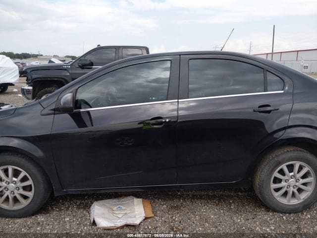 2019 CHEVROLET SONIC LT AUTO 14