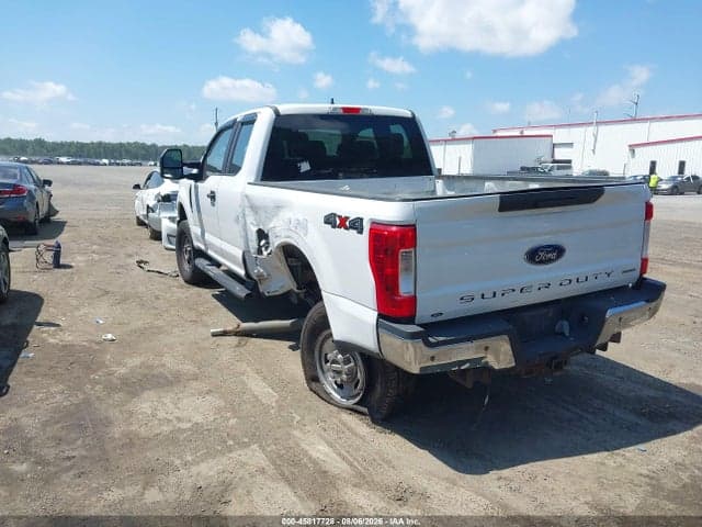 2017 FORD F-250 XL 3