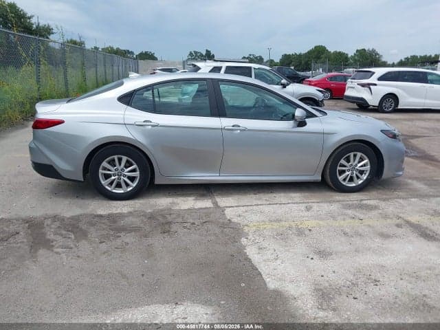 2025 TOYOTA CAMRY LE 13