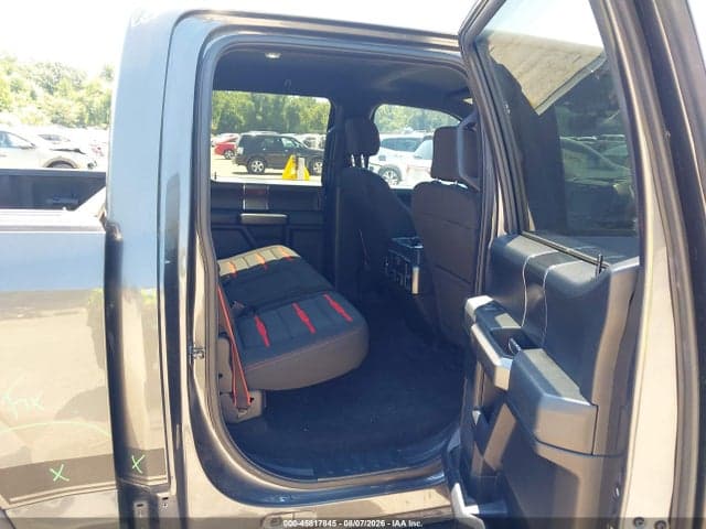 2017 FORD F-150 XLT 8