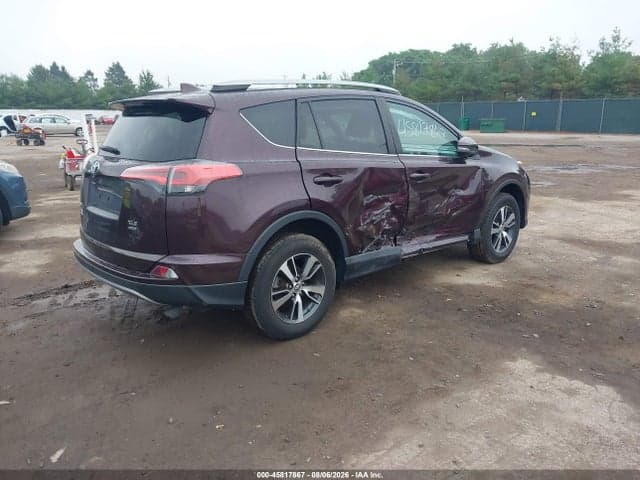 2017 TOYOTA RAV4 XLE 4