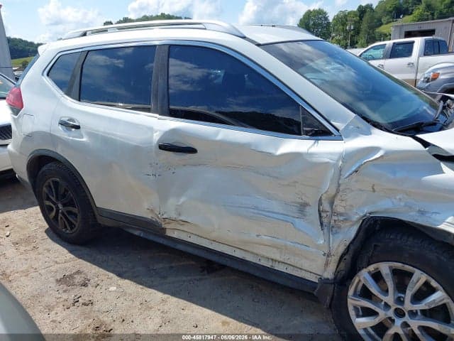 2018 NISSAN ROGUE SV 17