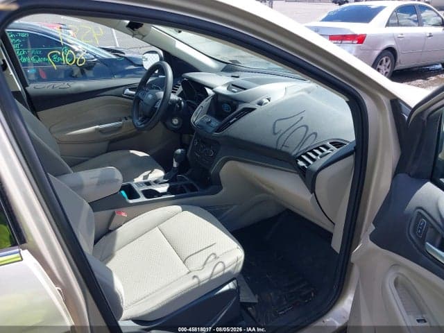 2017 FORD ESCAPE SE 5