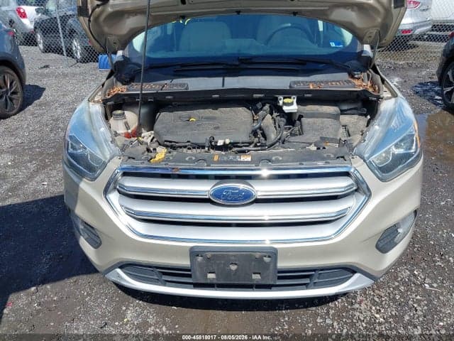 2017 FORD ESCAPE SE 6