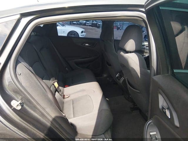 2017 CHEVROLET MALIBU 1LT 8