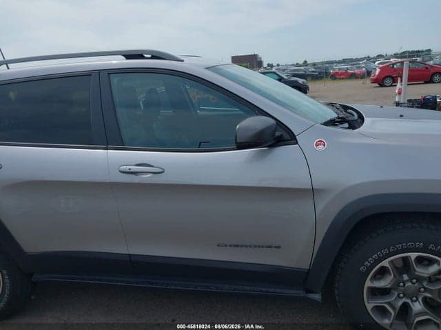 2020 JEEP CHEROKEE TRAILHAWK 4X4 13