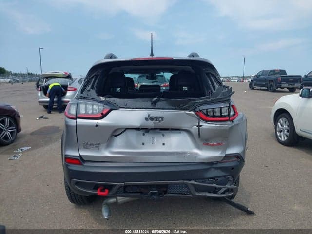 2020 JEEP CHEROKEE TRAILHAWK 4X4 6