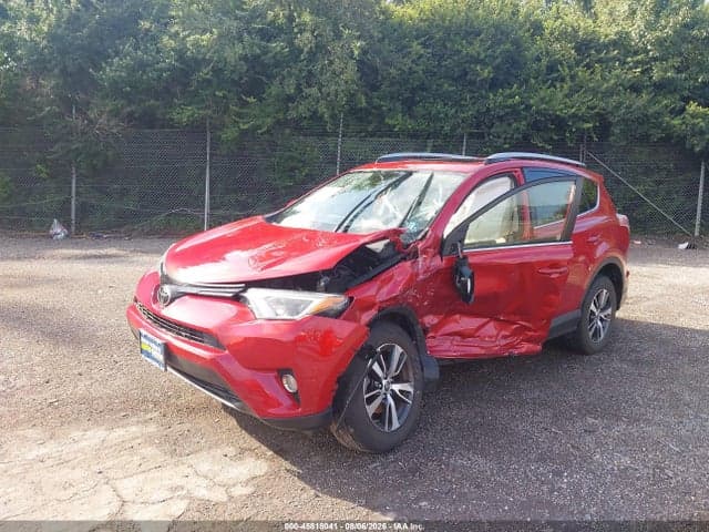 2017 TOYOTA RAV4 XLE 2